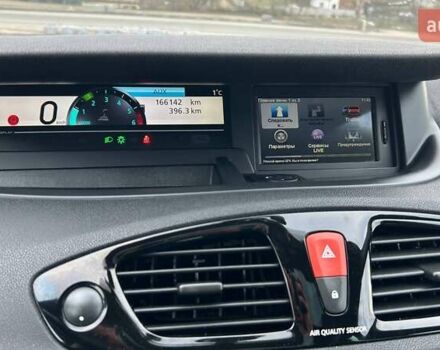 Белый Рено Гранд Сценик, объемом двигателя 1.6 л и пробегом 166 тыс. км за 8350 $, фото 5 на Automoto.ua