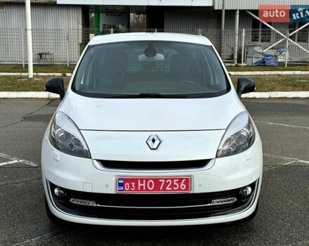 Белый Рено Гранд Сценик, объемом двигателя 1.5 л и пробегом 205 тыс. км за 10950 $, фото 8 на Automoto.ua
