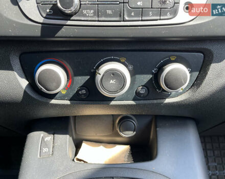 Білий Рено Гранд Сценік, об'ємом двигуна 1.5 л та пробігом 250 тис. км за 7500 $, фото 25 на Automoto.ua