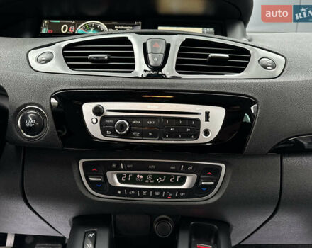 Белый Рено Гранд Сценик, объемом двигателя 1.6 л и пробегом 207 тыс. км за 9450 $, фото 98 на Automoto.ua