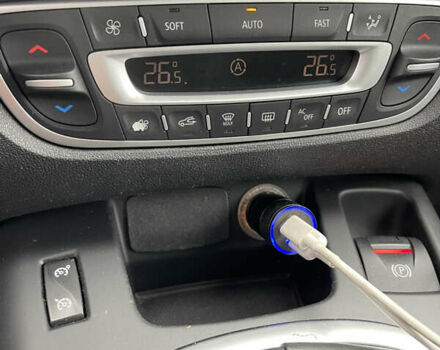 Белый Рено Гранд Сценик, объемом двигателя 1.6 л и пробегом 220 тыс. км за 9350 $, фото 26 на Automoto.ua