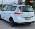Білий Рено Гранд Сценік, об'ємом двигуна 1.6 л та пробігом 250 тис. км за 8800 $, фото 11 на Automoto.ua