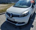 Білий Рено Гранд Сценік, об'ємом двигуна 2 л та пробігом 187 тис. км за 12400 $, фото 4 на Automoto.ua