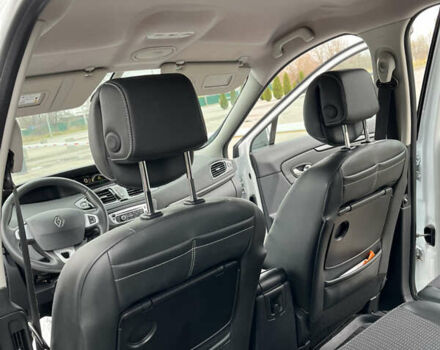 Белый Рено Гранд Сценик, объемом двигателя 1.46 л и пробегом 280 тыс. км за 8100 $, фото 10 на Automoto.ua