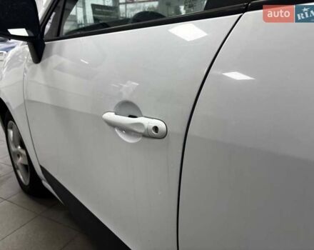 Білий Рено Гранд Сценік, об'ємом двигуна 1.46 л та пробігом 291 тис. км за 7790 $, фото 16 на Automoto.ua