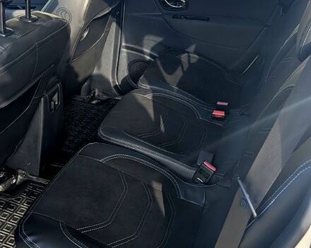 Белый Рено Гранд Сценик, объемом двигателя 1.5 л и пробегом 0 тыс. км за 7700 $, фото 4 на Automoto.ua