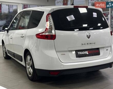 Білий Рено Гранд Сценік, об'ємом двигуна 1.46 л та пробігом 291 тис. км за 7790 $, фото 12 на Automoto.ua