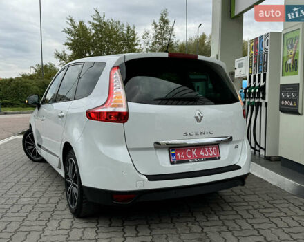 Белый Рено Гранд Сценик, объемом двигателя 1.6 л и пробегом 207 тыс. км за 9450 $, фото 39 на Automoto.ua