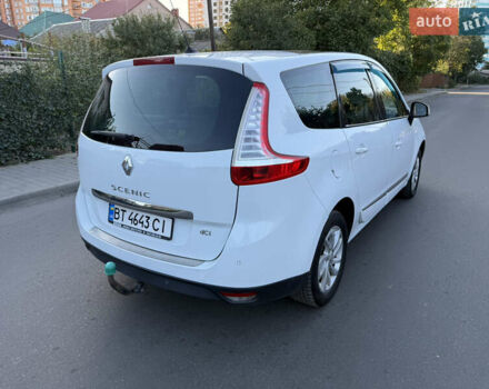 Белый Рено Гранд Сценик, объемом двигателя 1.5 л и пробегом 230 тыс. км за 7800 $, фото 4 на Automoto.ua