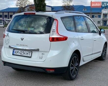 Білий Рено Гранд Сценік, об'ємом двигуна 1.6 л та пробігом 250 тис. км за 8800 $, фото 9 на Automoto.ua