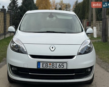 Білий Рено Гранд Сценік, об'ємом двигуна 1.5 л та пробігом 236 тис. км за 7800 $, фото 14 на Automoto.ua