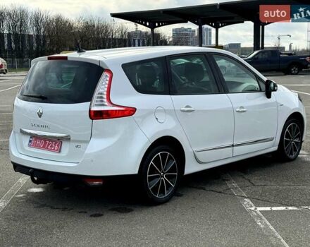 Белый Рено Гранд Сценик, объемом двигателя 1.5 л и пробегом 205 тыс. км за 10950 $, фото 5 на Automoto.ua
