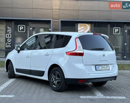 Белый Рено Гранд Сценик, объемом двигателя 1.5 л и пробегом 201 тыс. км за 8499 $, фото 6 на Automoto.ua