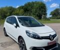 Білий Рено Гранд Сценік, об'ємом двигуна 1.6 л та пробігом 212 тис. км за 8000 $, фото 1 на Automoto.ua