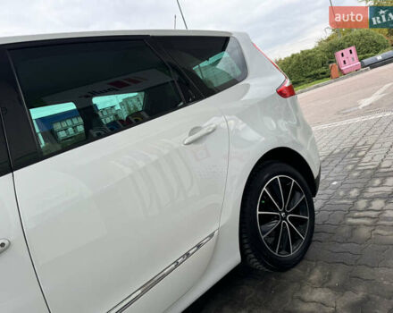 Белый Рено Гранд Сценик, объемом двигателя 1.6 л и пробегом 207 тыс. км за 9450 $, фото 36 на Automoto.ua