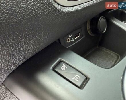 Белый Рено Гранд Сценик, объемом двигателя 1.6 л и пробегом 250 тыс. км за 8600 $, фото 26 на Automoto.ua