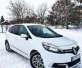 Білий Рено Гранд Сценік, об'ємом двигуна 1.5 л та пробігом 226 тис. км за 10500 $, фото 1 на Automoto.ua