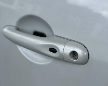 Білий Рено Гранд Сценік, об'ємом двигуна 1.5 л та пробігом 206 тис. км за 9700 $, фото 12 на Automoto.ua