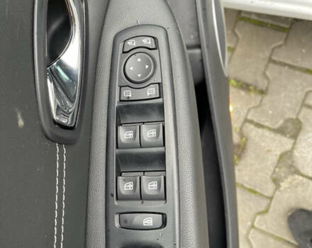 Белый Рено Гранд Сценик, объемом двигателя 1.6 л и пробегом 220 тыс. км за 9350 $, фото 19 на Automoto.ua