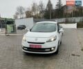 Белый Рено Гранд Сценик, объемом двигателя 1.6 л и пробегом 220 тыс. км за 9350 $, фото 1 на Automoto.ua