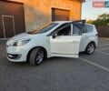 Белый Рено Гранд Сценик, объемом двигателя 1.6 л и пробегом 232 тыс. км за 7450 $, фото 1 на Automoto.ua