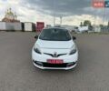 Белый Рено Гранд Сценик, объемом двигателя 1.6 л и пробегом 222 тыс. км за 9600 $, фото 1 на Automoto.ua