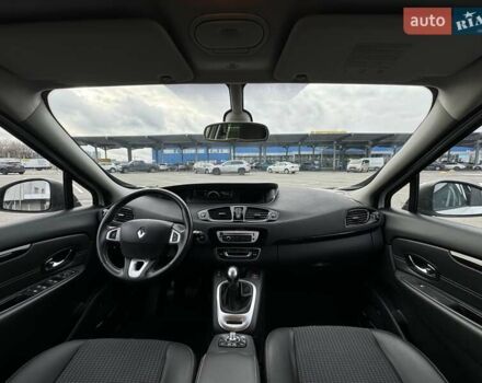 Белый Рено Гранд Сценик, объемом двигателя 1.5 л и пробегом 205 тыс. км за 10950 $, фото 29 на Automoto.ua