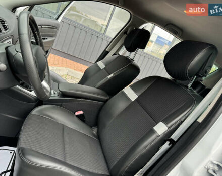 Белый Рено Гранд Сценик, объемом двигателя 1.6 л и пробегом 207 тыс. км за 9450 $, фото 61 на Automoto.ua