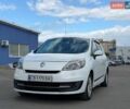 Білий Рено Гранд Сценік, об'ємом двигуна 1.5 л та пробігом 280 тис. км за 5900 $, фото 1 на Automoto.ua