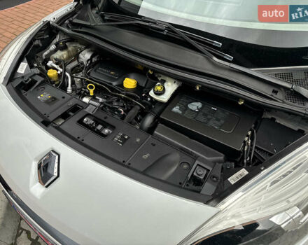 Белый Рено Гранд Сценик, объемом двигателя 1.6 л и пробегом 207 тыс. км за 9450 $, фото 121 на Automoto.ua