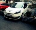 Білий Рено Гранд Сценік, об'ємом двигуна 1.6 л та пробігом 292 тис. км за 7500 $, фото 1 на Automoto.ua