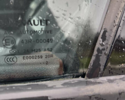 Белый Рено Гранд Сценик, объемом двигателя 1.6 л и пробегом 220 тыс. км за 9350 $, фото 10 на Automoto.ua