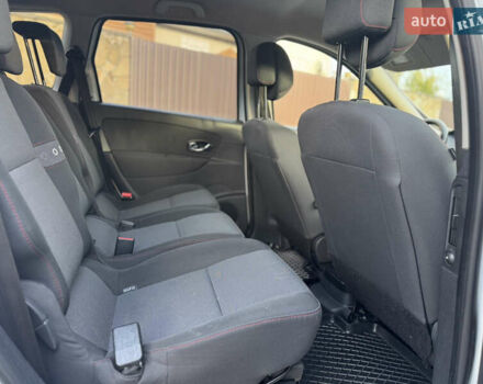 Білий Рено Гранд Сценік, об'ємом двигуна 1.5 л та пробігом 236 тис. км за 7800 $, фото 33 на Automoto.ua