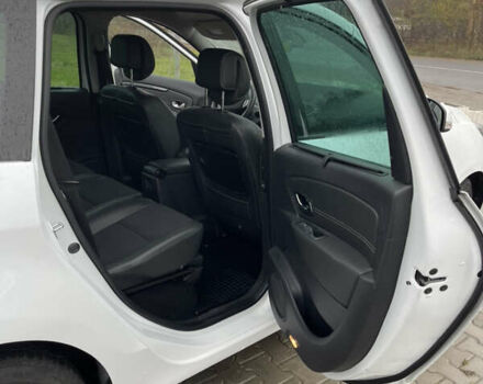 Белый Рено Гранд Сценик, объемом двигателя 1.6 л и пробегом 220 тыс. км за 9350 $, фото 13 на Automoto.ua