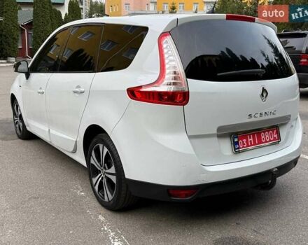 Белый Рено Гранд Сценик, объемом двигателя 1.6 л и пробегом 250 тыс. км за 8600 $, фото 6 на Automoto.ua