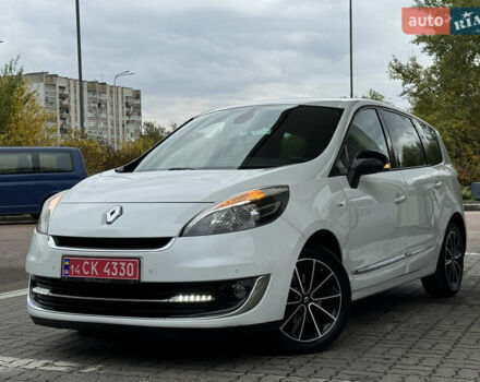 Белый Рено Гранд Сценик, объемом двигателя 1.6 л и пробегом 207 тыс. км за 9450 $, фото 38 на Automoto.ua