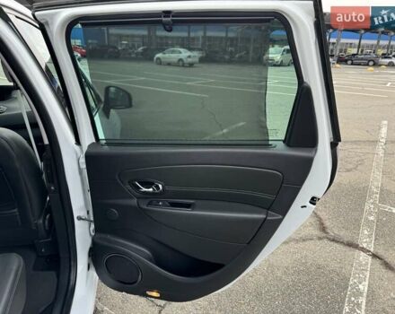 Белый Рено Гранд Сценик, объемом двигателя 1.5 л и пробегом 205 тыс. км за 10950 $, фото 24 на Automoto.ua