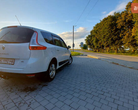 Белый Рено Гранд Сценик, объемом двигателя 1.5 л и пробегом 240 тыс. км за 8499 $, фото 6 на Automoto.ua