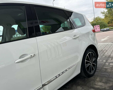 Белый Рено Гранд Сценик, объемом двигателя 1.6 л и пробегом 207 тыс. км за 9450 $, фото 35 на Automoto.ua