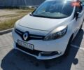 Білий Рено Гранд Сценік, об'ємом двигуна 2 л та пробігом 187 тис. км за 12400 $, фото 1 на Automoto.ua