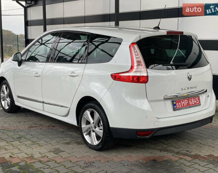 Білий Рено Гранд Сценік, об'ємом двигуна 1.5 л та пробігом 206 тис. км за 9700 $, фото 11 на Automoto.ua
