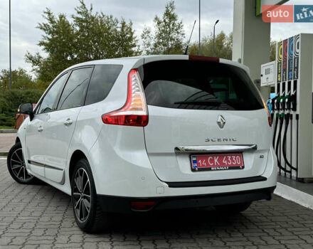Белый Рено Гранд Сценик, объемом двигателя 1.6 л и пробегом 207 тыс. км за 9450 $, фото 41 на Automoto.ua