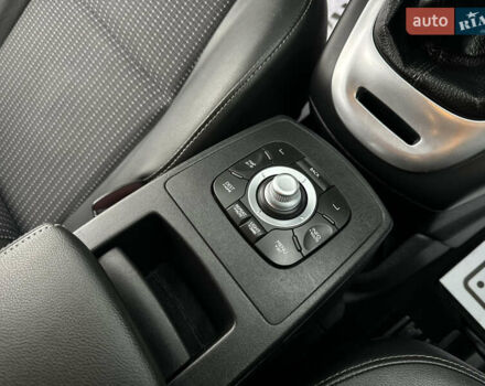 Белый Рено Гранд Сценик, объемом двигателя 1.6 л и пробегом 207 тыс. км за 9450 $, фото 103 на Automoto.ua