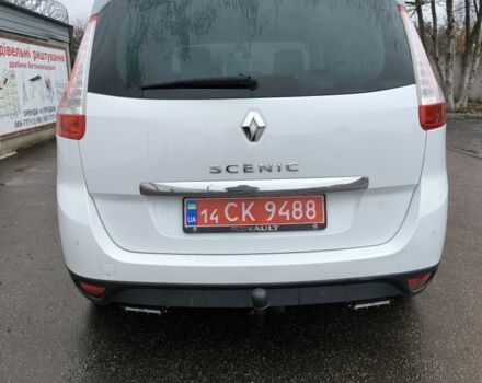 Білий Рено Гранд Сценік, об'ємом двигуна 1.5 л та пробігом 212 тис. км за 9500 $, фото 4 на Automoto.ua