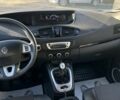 Белый Рено Гранд Сценик, объемом двигателя 1.6 л и пробегом 255 тыс. км за 8200 $, фото 16 на Automoto.ua