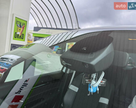 Белый Рено Гранд Сценик, объемом двигателя 1.6 л и пробегом 207 тыс. км за 9450 $, фото 54 на Automoto.ua