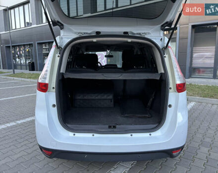 Белый Рено Гранд Сценик, объемом двигателя 1.5 л и пробегом 201 тыс. км за 8499 $, фото 9 на Automoto.ua