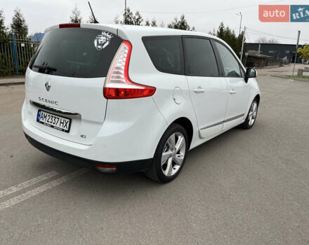 Белый Рено Гранд Сценик, объемом двигателя 1.46 л и пробегом 280 тыс. км за 8100 $, фото 6 на Automoto.ua
