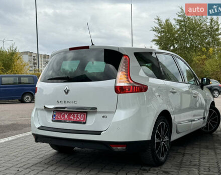 Белый Рено Гранд Сценик, объемом двигателя 1.6 л и пробегом 207 тыс. км за 9450 $, фото 51 на Automoto.ua