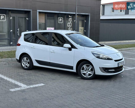 Белый Рено Гранд Сценик, объемом двигателя 1.5 л и пробегом 201 тыс. км за 8499 $, фото 2 на Automoto.ua